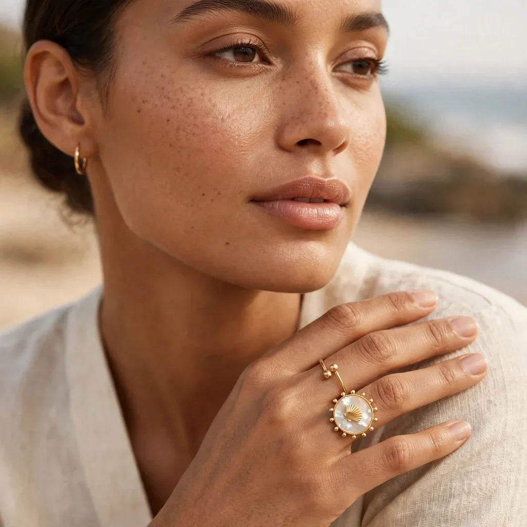Mother of Pearl Ring for Women UK | Solara Shell | Elnora London