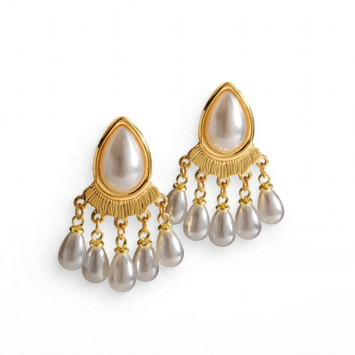 Dancing Pearls Earrings