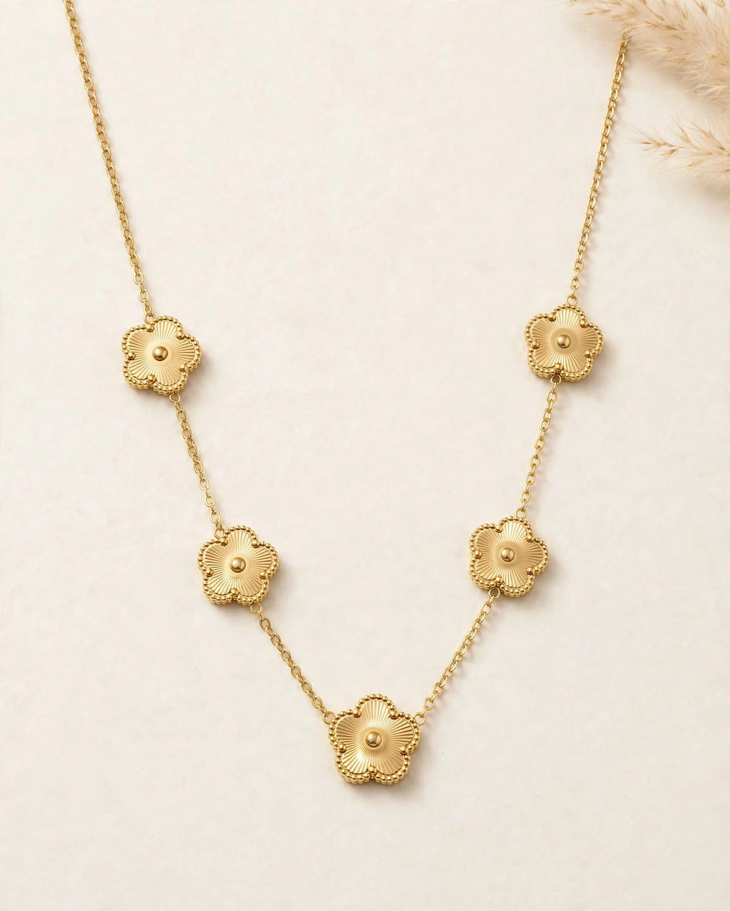 Léona Clover Chain